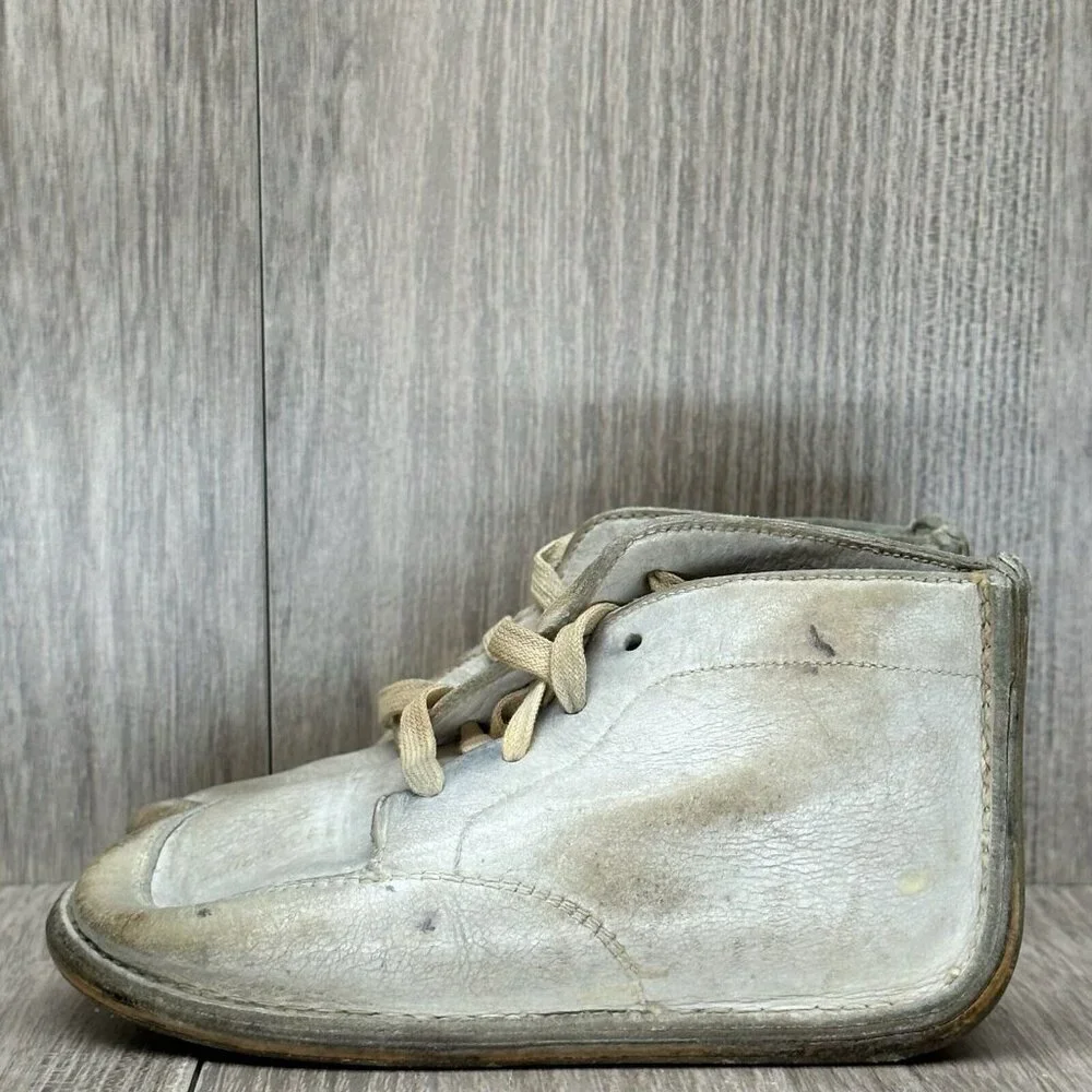 VTG Jumping Jacks Boots Youth Size 2 Moccasin High Top Leather Off White